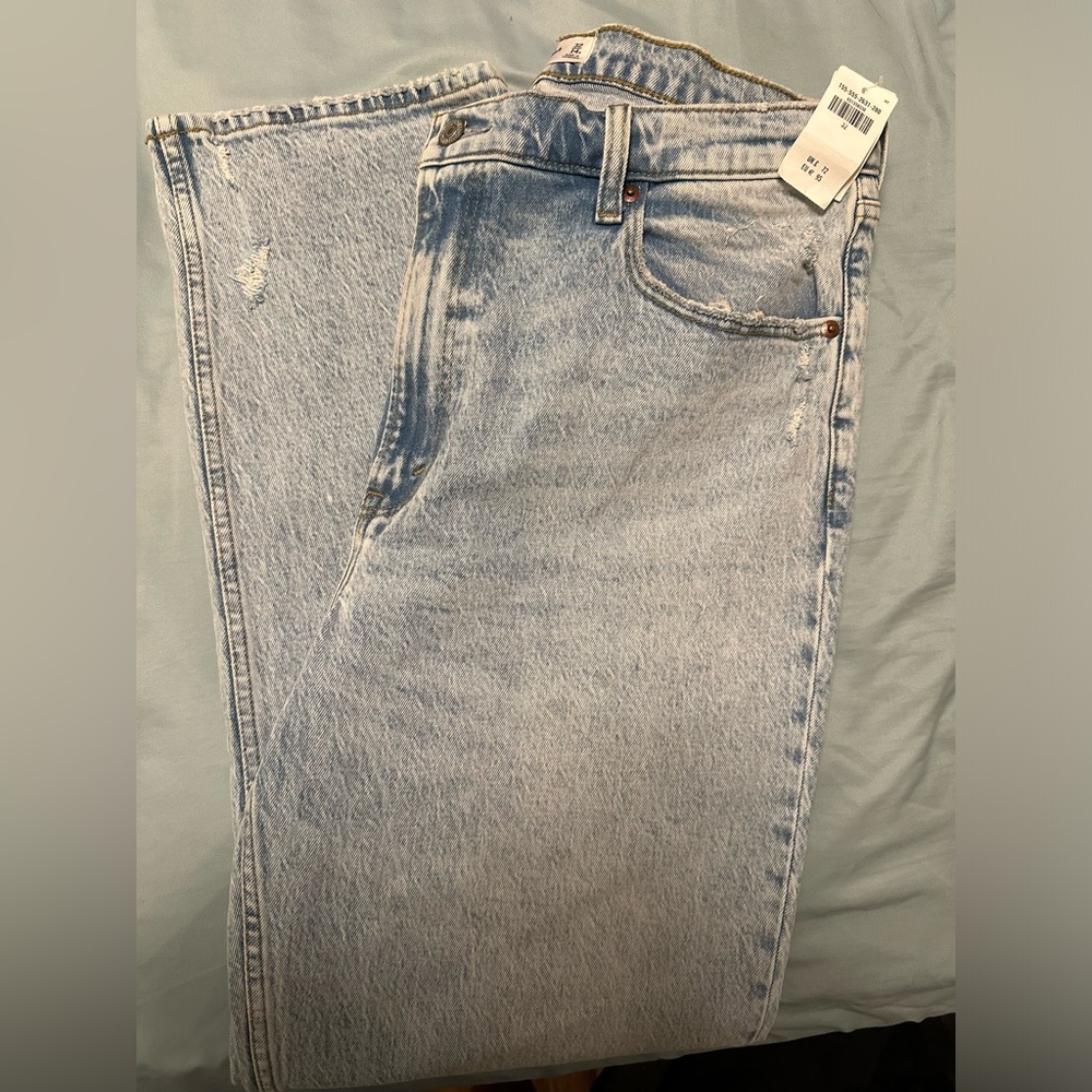 Abercrombie & Fitch The 90s straight Ultra High Rise